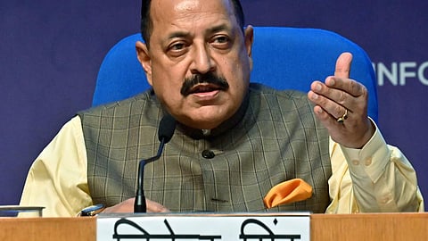தூய்மைப் பணி எதிரொலி | அலுவலக குப்பைகளை அகற்றியதால் மத்திய அரசுக்கு ரூ.500 கோடி வருவாய்!
