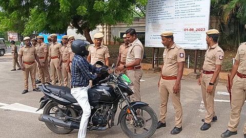 மதுரை | ஆளுநர் வருகைக்கு எதிரான போராட்ட அறிவிப்பால் காமராஜர் பல்கலைக்கழகத்தில் பாதுகாப்பு தீவிரம்