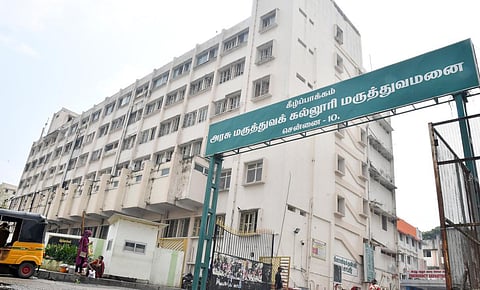 கீழ்ப்பாக்கம் அரசு மருத்துவமனை மருந்து விற்பனை மையத்தில் இன்சுலின் இல்லாததால் சர்க்கரை நோயாளிகள் அவதி
