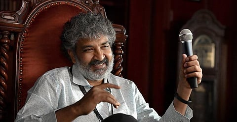 ஆஸ்தான ஒளிப்பதிவாளரை மாற்றுகிறாரா ராஜமவுலி?