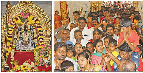 ஐப்பசி அமாவாசையை முன்னிட்டு சேலம் கோட்டை மாரியம்மன் கோயிலில் ஆயிரம் கண்ணுடையாள் சிறப்பு அலங்காரத்தில் பக்தர்களுக்கு அருள்பாலித்த அம்மன். ( அடுத்த படம்) ஏராளமான பக்தர்கள் நீண்ட வரிசையில் காத்திருந்து அம்மனை தரிசனம் செய்தனர்.