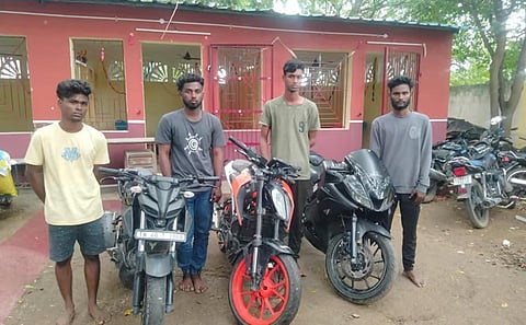 திருச்சியில் பைக் வீலிங் செய்த மேலும் 9 பேர் கைது: ஓட்டுநர் உரிமத்தை ரத்து செய்ய பரிந்துரை