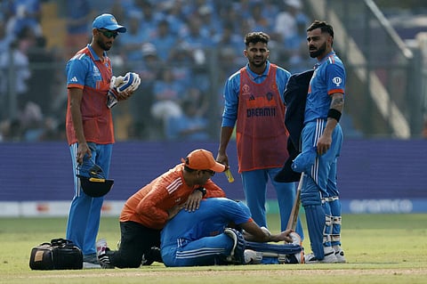 ODI WC 2023 1st Semi-Final | விராட் கோலி அரை சதம் விளாசல் - தசை பிடிப்பால் பாதியில் வெளியேறிய ஷுப்மன் கில்