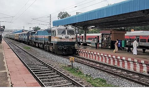 ரயில்வே பொறியியல் பணி: சென்னை - பித்ரகுண்டா விரைவு ரயில் ரத்து