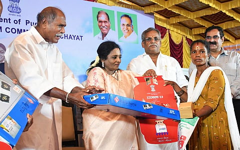 ‘ஜல் ஜீவன்’ இனி ‘இனிய குடிநீர்’... - மத்திய அரசின் திட்டங்களை தமிழில் குறிப்பிட தமிழிசை அறிவுறுத்தல்