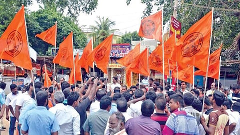 அப்பாவி மக்களின் சொத்துகளை வக்ஃப் வாரியம் ஆக்கிரமிப்பதை தடை செய்ய வேண்டும்: இந்து முன்னணி வலியுறுத்தல்