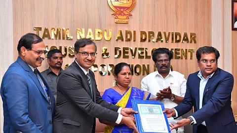 ஆதிதிராவிடர் மற்றும் பழங்குடி விவசாயிகள் நிலம் வாங்க குறைந்த வட்டியில் கடன்: ஐஓபி-யுடன் தாட்கோ புதிய ஒப்பந்தம்