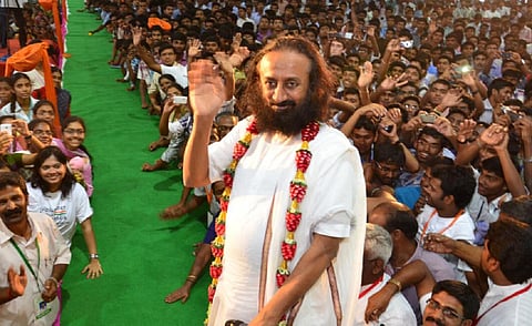 போதை பழக்கத்தில் இருந்து விடுபட ஆன்மிகத்தின் வழிக்கு இளைஞர்கள் வர வேண்டும்: ஸ்ரீ ஸ்ரீ ரவிசங்கர்