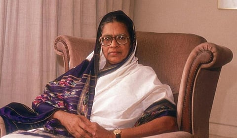 முன்னாள் ஆளுநர் பாத்திமா பீவி மறைவு: ஆளுநர், முதல்வர், தலைவர்கள் புகழாரம்