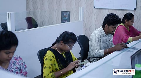 English Cafe-ல் அனைவரும் இருந்த இடத்திலிருந்தே ஆங்கிலத்தை வாட்ஸ்அப் மூலம் சுலபமாக கற்றுக் கொள்ளலாம்