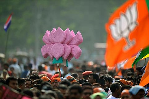 பாஜக தனித்து ஆட்சி செய்யும் மாநிலங்களின் எண்ணிக்கை 12-ஆக உயர்வு: காங்கிரஸ் எண்ணிக்கை 3-ஆக குறைந்தது