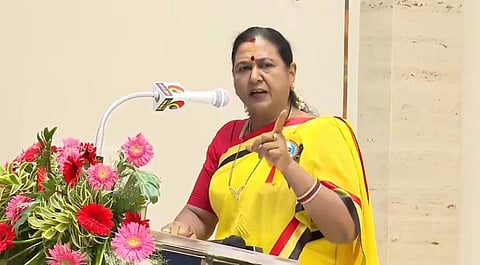 தேமுதிக பொதுக்குழுக் கூட்டத்தில் உரையாற்றிய அக்கட்சியின் புதிய பொதுச் செயலாளர் பிரேமலதா விஜயகாந்த்