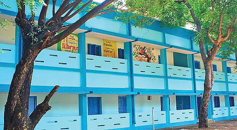 அறிவியல் பூங்கா, இ-நூலகம் வசதிகளுடன் புதுப்பொலிவு பெற்ற அம்பேத்கர் அரசு மேல்நிலைப் பள்ளி @ புதுச்சேரி கிராமம்