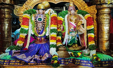 மார்கழி பிறப்பை முன்னிட்டு 18 கஜம் திருப்பாவை பட்டு உடுத்தி அருள்பாலித்த ஆண்டாள் @ ஶ்ரீவில்லிபுத்தூர்