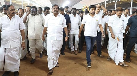தென்மாவட்டங்களில் கனமழை: சேலத்தில் 24-ம் தேதி நடைபெறவிருந்த திமுக இளைஞரணி மாநாடு ஒத்திவைப்பு