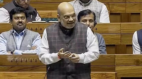 மக்களவையில் நேற்று குற்றவியல் மசோதாக்கள் மீதான விவாதத்தில் பேசிய மத்திய உள்துறை அமைச்சர் அமித் ஷா.படம்: பிடிஐ