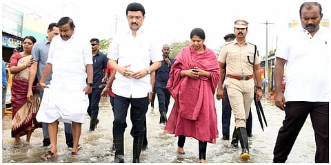 கனமழையால் பாதிக்கப்பட்ட தூத்துக்குடி மற்றும் திருநெல்வேலி மாவட்டங்களில் தமிழக முதல்வர் மு.க.ஸ்டாலின் ஆய்வு மேற்கொண்டார்.