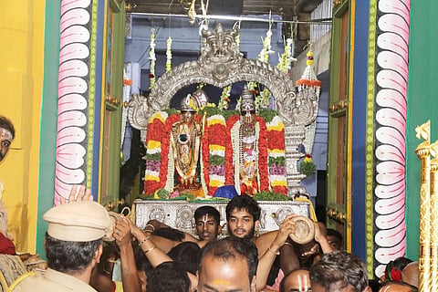 ஸ்ரீவில்லிபுத்தூர் ஆண்டாள் கோயிலில் வைகுண்ட ஏகாதசி பெருவிழா: பரமபத வாசல் திறப்பு