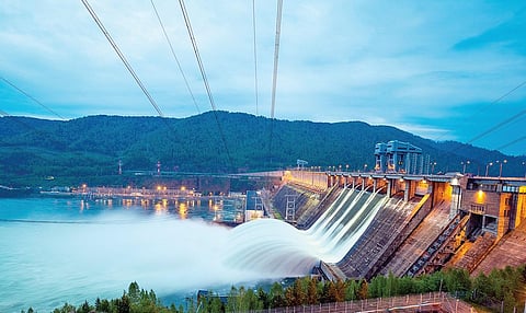 பூ பூக்கும் ஓசை - 23: ஒரு தலைமுறையின் பலனுக்காக எல்லோரையும் காவு வாங்க வேண்டுமா?