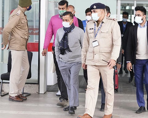 கைது அச்சத்துக்கு மத்தியில் குஜராத் சுற்றுப்பயணம் செல்லும் அரவிந்த் கேஜ்ரிவால்?