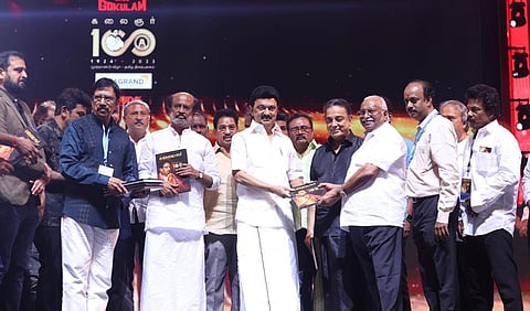 சென்னையில் ரூ.540 கோடியில் நவீன திரைப்பட நகரம்: முதல்வர் ஸ்டாலின் அறிவிப்பு @ ‘கலைஞர் 100’ விழா
