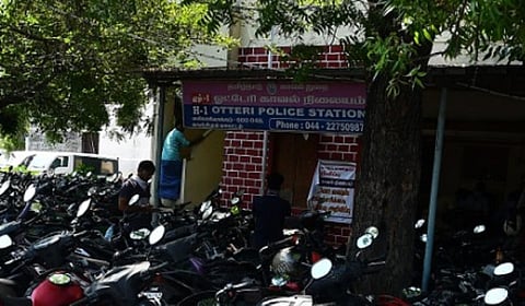 ஓட்டேரியில் இளைஞர் மர்ம மரணம்: போதை ஊசியால் உயிரிழப்பா என விசாரணை