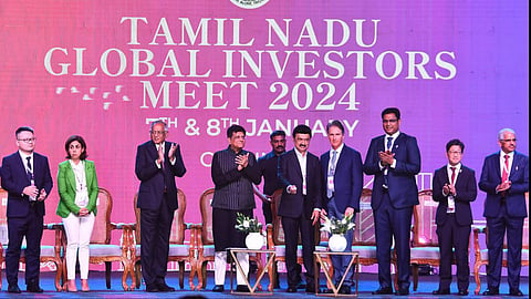உலக முதலீட்டாளர்கள் மாநாட்டின் முதல் நாளில் தமிழகத்தில் ரூ.50,634 கோடி முதலீடுக்கு ஒப்பந்தம்