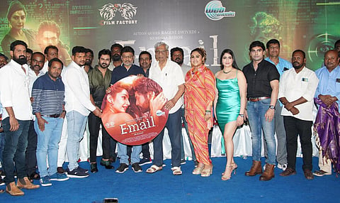 4 தியேட்டர் இருந்தால் ஒன்றில் சிறு பட்ஜெட் படம்: கே.பாக்யராஜ் யோசனை