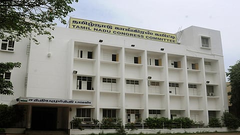 தமிழக காங்கிரஸ் தலைவர் நியமனத்துக்கு தடையாக இருக்கிறாரா ராபர்ட் வதேரா? - டெல்லி மேலிடத்தில் குவியும் புகார்கள்