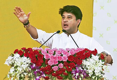 உத்தரப் பிரதேசத்துக்கு மேலும் 5 விமான நிலையங்கள்: மத்திய அமைச்சர் தகவல்