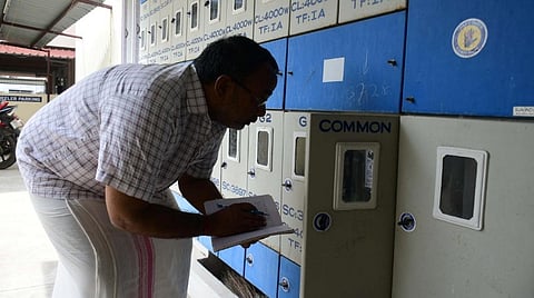 அடுக்குமாடிகளில் மின்கட்டண விகிதம் மாற்றப்படாததால் அதிக கட்டணம் செலுத்தும் மின்நுகர்வோர்