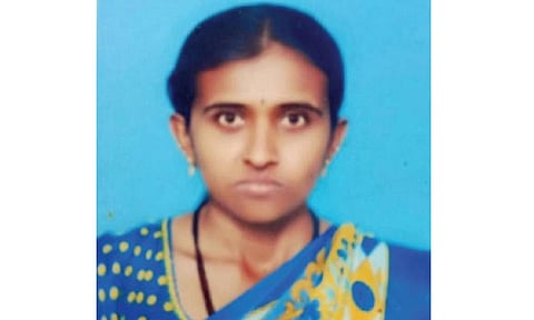 முனிரத்தினம்.﻿﻿