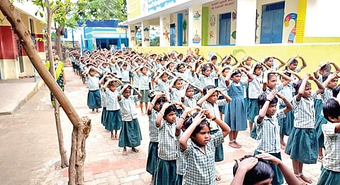 பிரான்மலை ஊராட்சி ஒன்றிய தொடக்கப் பள்ளி மாணவர்கள்