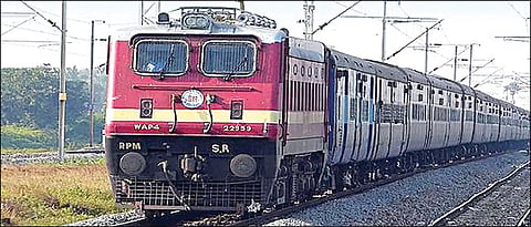 தமிழகத்தில் ரயில் பாதை திட்டங்களுக்கு பட்ஜெட்டில் கூடுதல் நிதி தேவை: ரயில்வே வாரியத்துக்கு தெற்கு ரயில்வே பரிந்துரை