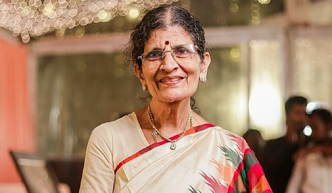 மதுரை மீனாட்சி அம்மன் கோயில் அறங்காவலர் குழு தலைவராக அமைச்சரின் தாயார் நியமனம்