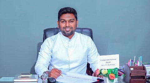 பாதிரியார் ராபின்சன்