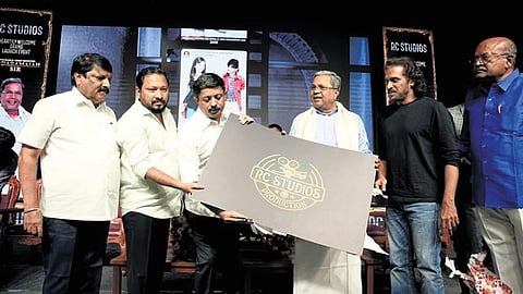 5 படங்களை தயாரிக்கும் ‘கப்ஸா’ இயக்குநர்