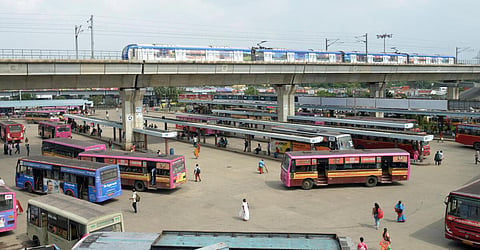 கோயம்பேடு பேருந்து நிலையம்