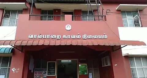 ஆனைமலையில் தொடர் திருட்டில் ஈடுபட்ட கொத்தனார் கைது - 56 பவுன் தங்கக் கட்டிகள் மீட்பு