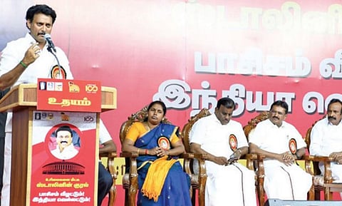 படம்: ஜெ.மனோகரன்