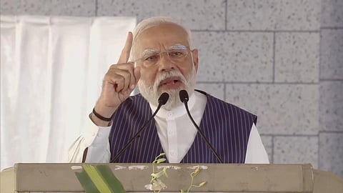 “திமுகவும், காங்கிரஸும் அகற்றப்பட வேண்டிய கட்சிகள்” - நெல்லையில் பிரதமர் மோடி ஆவேசம்
