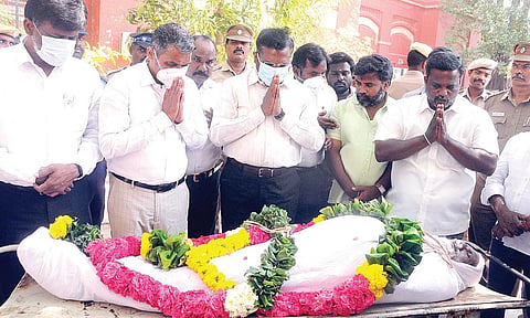 உடல்நலக் குறைவால் சாந்தன் உயிரிழப்பு: வைகோ, திருமாவளவன், சீமான் அஞ்சலி; இலங்கைக்கு கொண்டு செல்லப்படும் உடல்