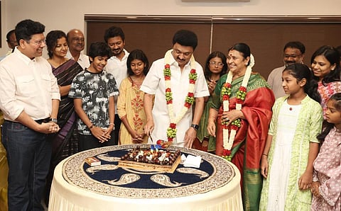 71-வது பிறந்தநாள்: தமிழக முதல்வர் ஸ்டாலினுக்கு தலைவர்கள், பிரபலங்கள் வாழ்த்து