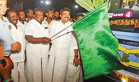 ரூ.80 கட்டணத்தில் நாள் முழுவதும் பயணம்: ராமேசுவரத்தில் சுற்றுலா பேருந்து சேவை தொடக்கம்