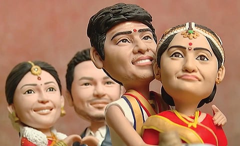 அன்புக்குரியவர்களைப் பொம்மைகள் ஆக்கலாம்!