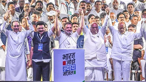 மெகா கூட்டணி பலத்தை காட்டிய இண்டியா கூட்டணி தலைவர்கள் @ ராகுல் யாத்திரை நிறைவு விழா