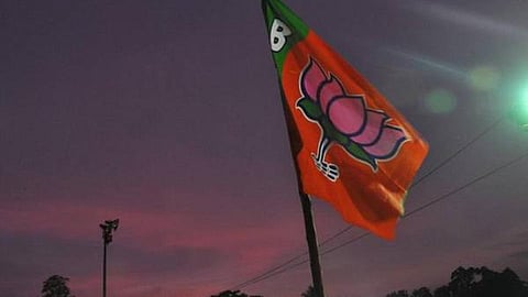 பாஜகவுக்கு வாக்களிக்க பிராமணர் சங்கம் தீர்மானம்