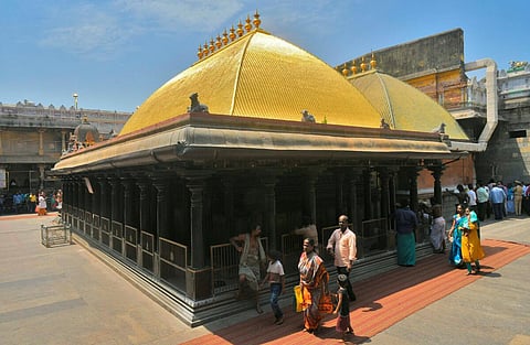 சிதம்பரம் கோவிந்தராஜ பெருமாள் கோயிலில் பிரம்மோற்சவம் கோரிய வழக்கில் தீட்சிதர்கள் பதிலளிக்க கெடு