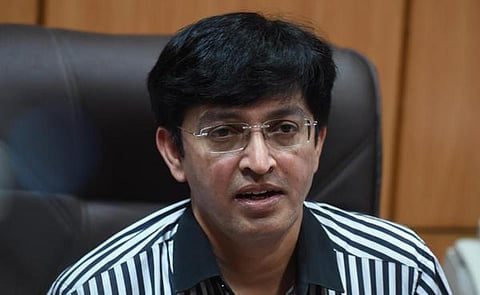 பொது விடுமுறைகளில் வரி செலுத்த ஏற்பாடு