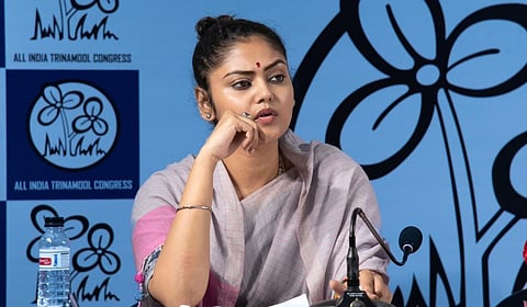 சயோனி கோஷ்